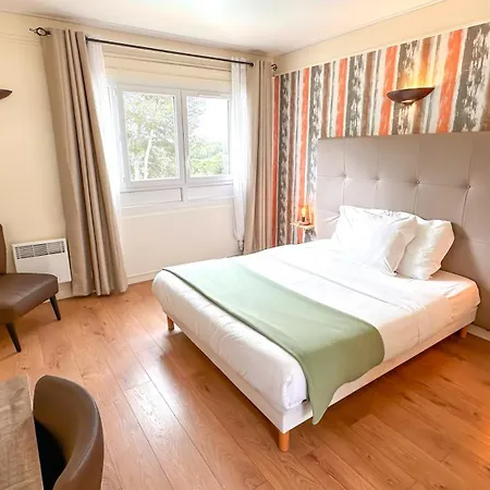 Les Rocailles Hotel 3*