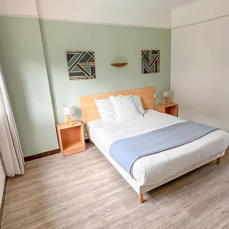 Hotel Les Rocailles