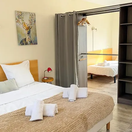Les Rocailles Ξενοδοχείο 3*