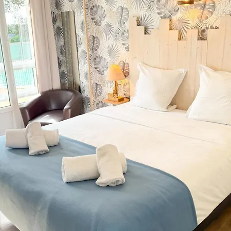 Hotel Les Rocailles 3*