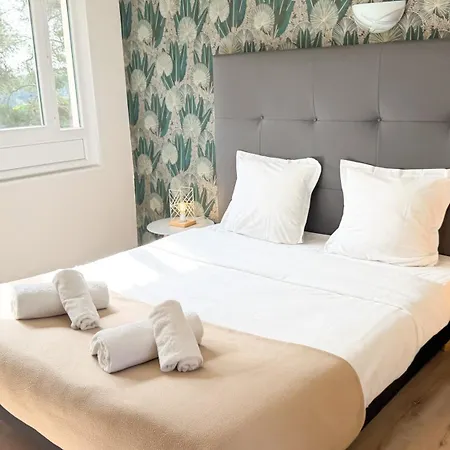 Les Rocailles 3* Montagnac (Herault)