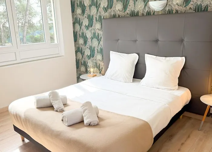Les Rocailles 3* Montagnac (Herault)